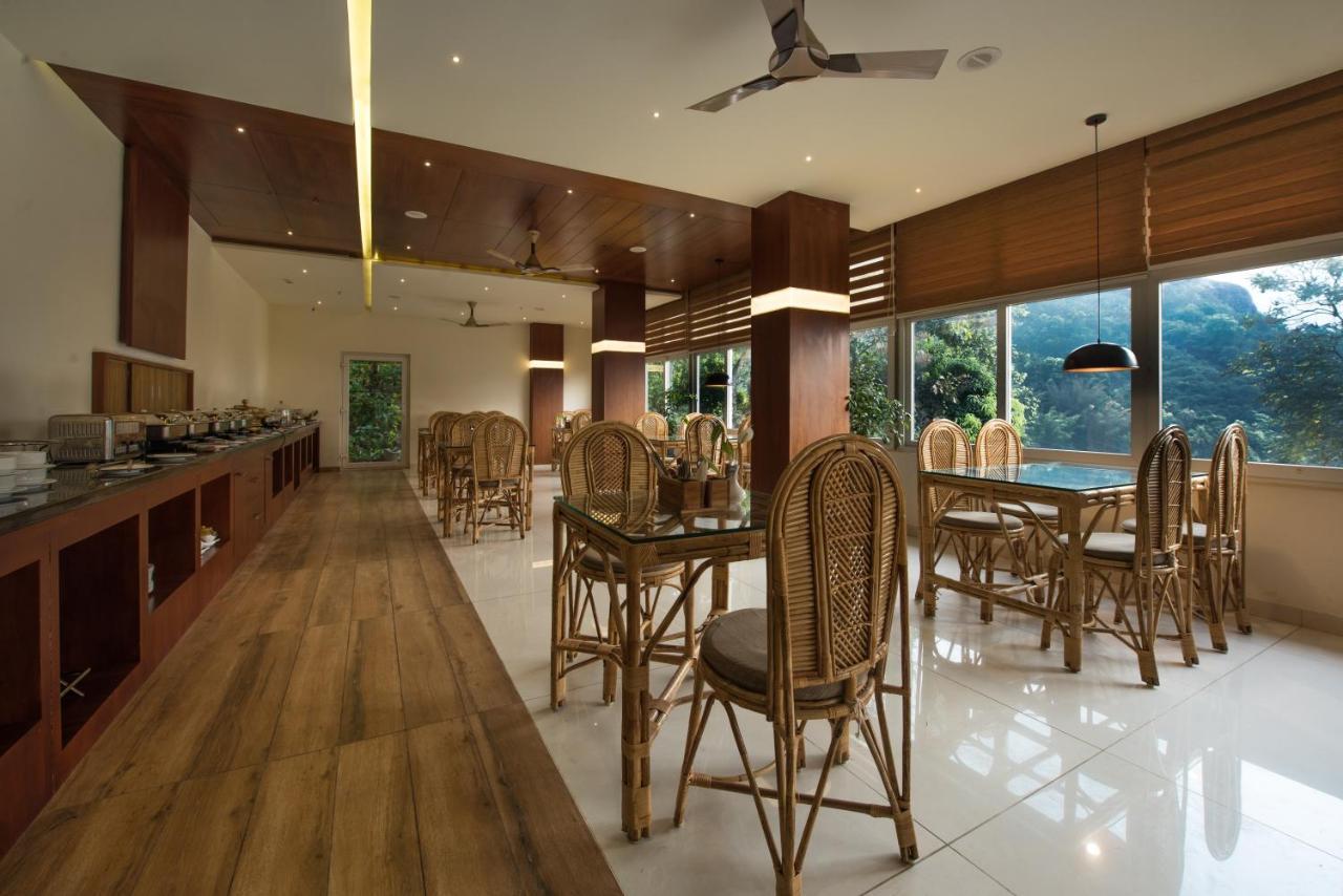 Trivers Resort Munnar Exterior foto